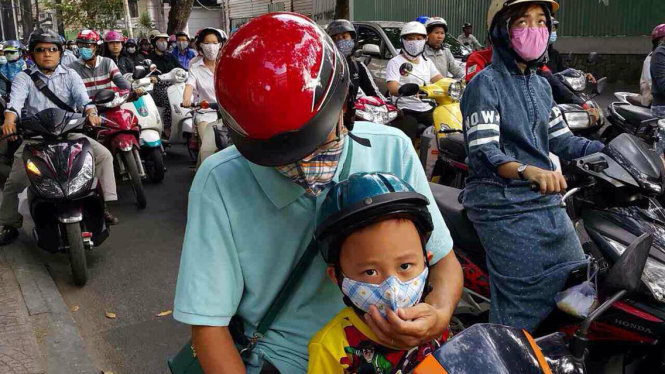 ô nhiễm không khí ảnh hưởng đến trẻ em